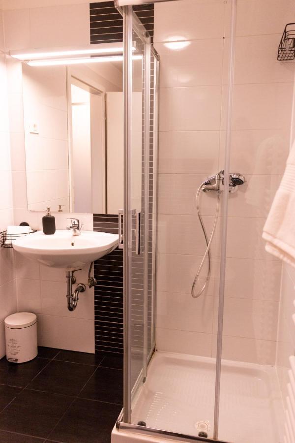 Apartment Ema Koper Luaran gambar